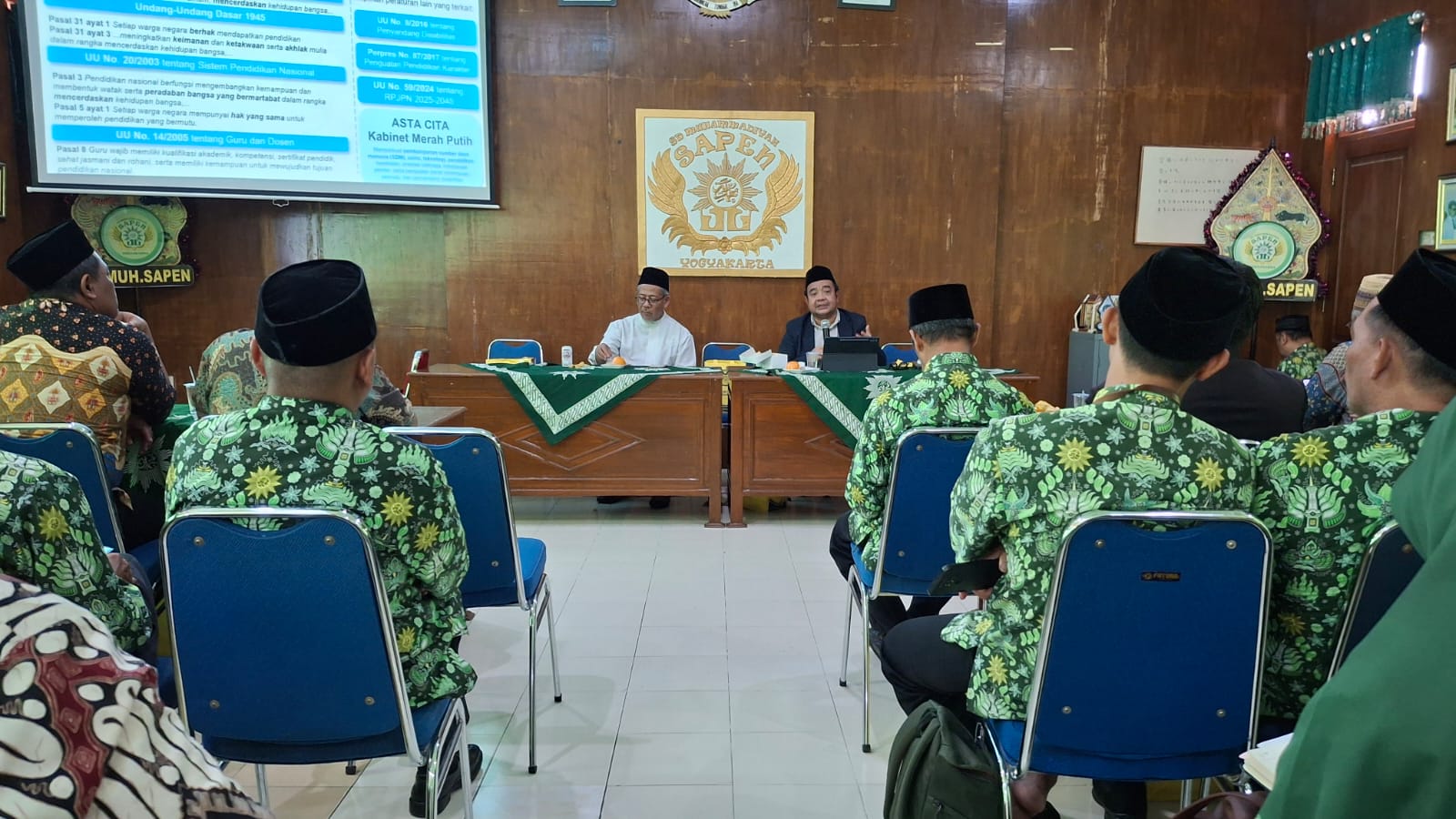Staf Khusus Mendikdasmen Hadir Di Sd Muhammadiyah Sapen Dalam Pengajian Pimpinan Pdm Kota Yogya